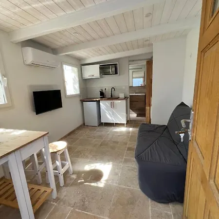 Сasa de vacaciones Studio Indépendant à 300m De La Plage Hyères